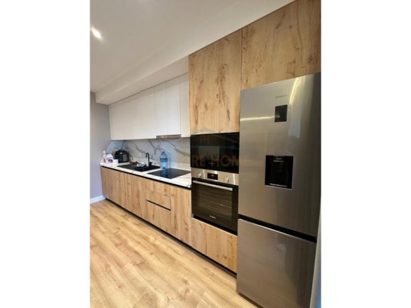 Gjiri Lalezit | Hamallaj, shitet apartament 2+1 Kati 0, 105 m² 415.000 € 