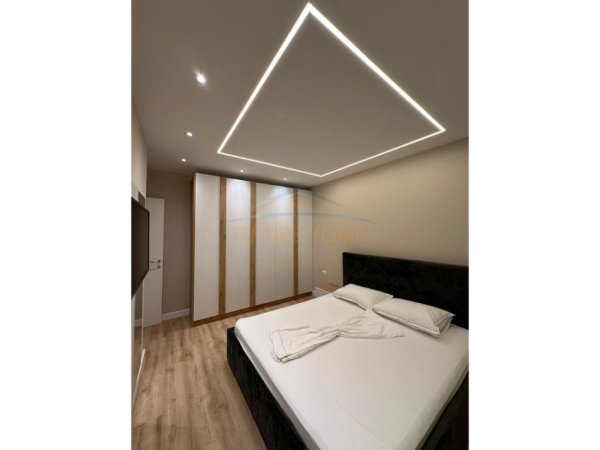 Gjiri Lalezit | Hamallaj, shitet apartament 2+1 Kati 0, 105 m² 415.000 € 