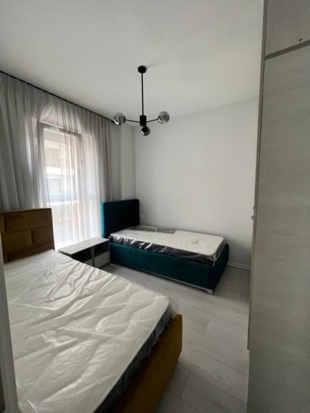 Tirane, jepet me qera apartament 2+1 Kati 1, 80 m² 750 € (Trio Tower Residence)
