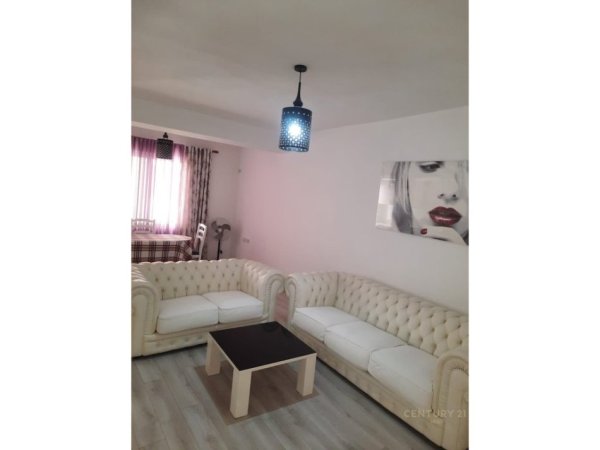 Tirane, jepet me qera apartament 2+1+Aneks Kati 5, 110 m² 890 € (Bllok)