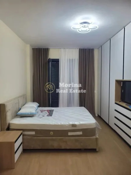Tirane, jepet me qera apartament 2+1 Kati 2, 120 m² 1.300 € (Liqeni i Thate)