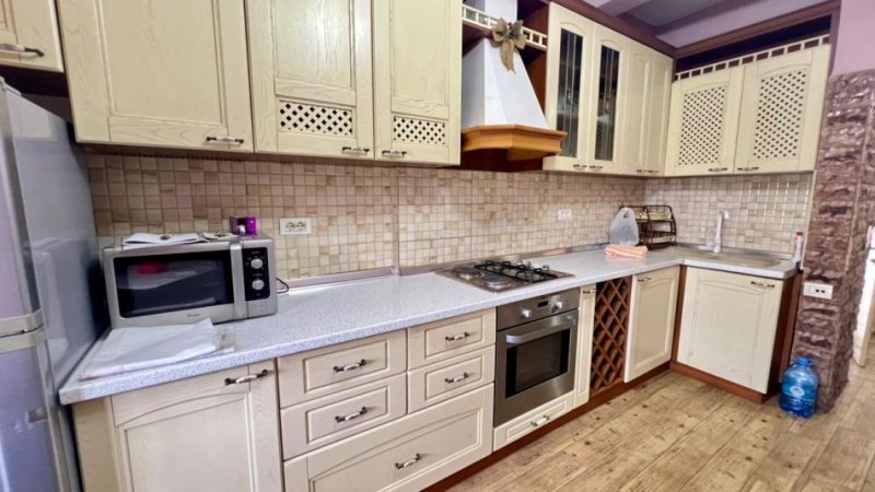 Apartament me qera Zogu i zi (2).jpeg