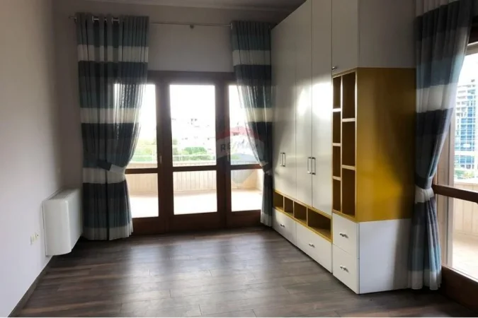 Tirane, shitet apartament 3+1 , 201 m² 500.000 € (Rruga Bilal Sina, Tiranë(ID: 530481008-87)