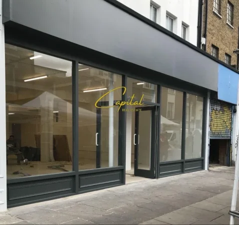 Tirane, shitet dyqan Kati 0, 64 m² 730.000 € (MYSLYM SHYRI)