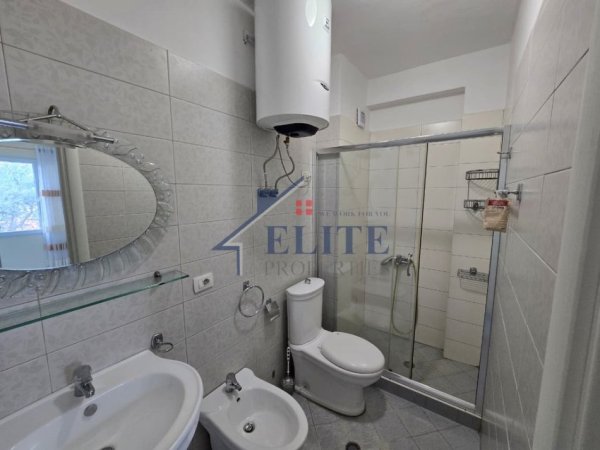 Tirane, jepet me qera apartament 2+1+Ballkon Kati 3, 100 m² 700 € (Kodra e Diellit)