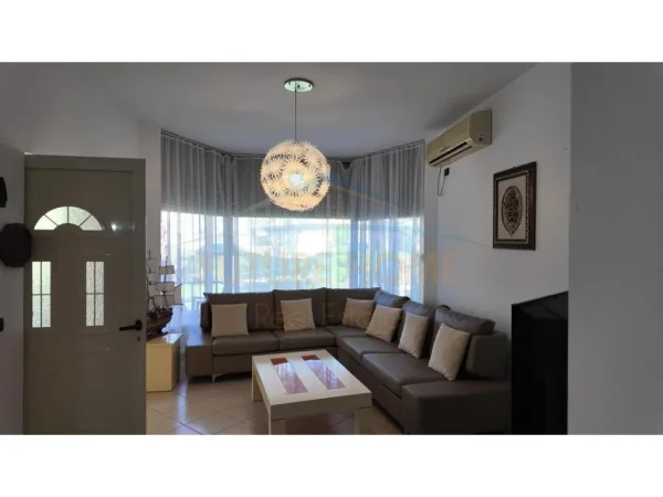 Gjiri Lalezit | Hamallaj, shitet apartament 2+1 Kati 2, 394 m² 280.000 € 