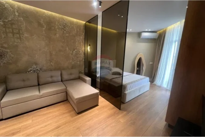 Tirane, shitet apartament 1+1 , 48 m² 199.000 € (Sheshi Skënderbej, Tiranë)