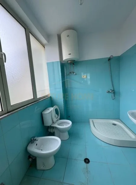 Tirane, shitet apartament 1+1 Kati 2, 64 m² 84.000 € (Fresku)