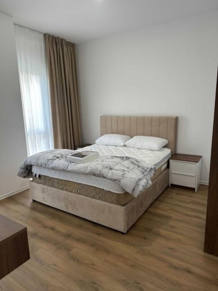 Tirane, jepet me qera apartament 2+1 Kati 8, 90 m² 900 € (Zogu i Zi)