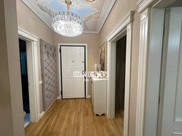 Tirane, jepet me qera apartament 2+1+Ballkon Kati 9, 75 m² 1.000 € (Rruga Myslym Shyri)