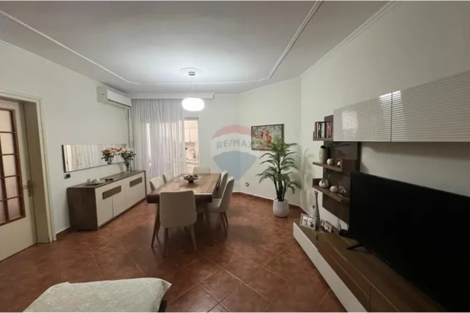 Tirane, shitet apartament 2+1 Kati 9, 95 m² 215.000 € (Komuna e Parisit, Tiranë(ID: 530191068-89)
