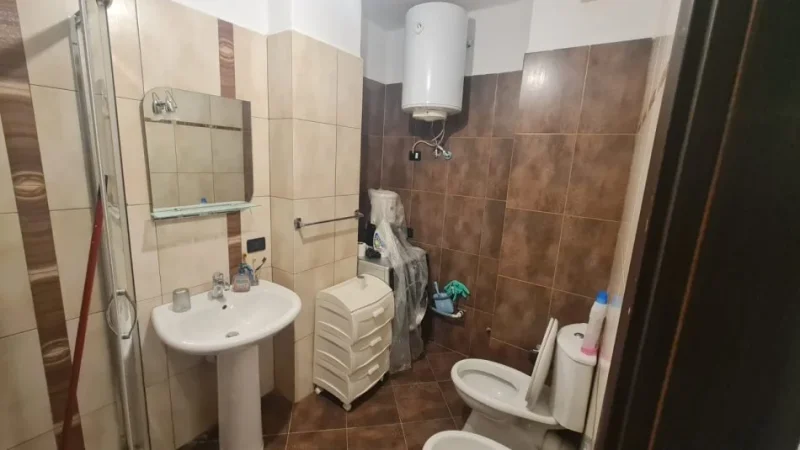 Tirane, jepet me qera apartament 2+1 Kati 3, 90 m² 550 € (Don Bosko mbrapa Vizion Plus)
