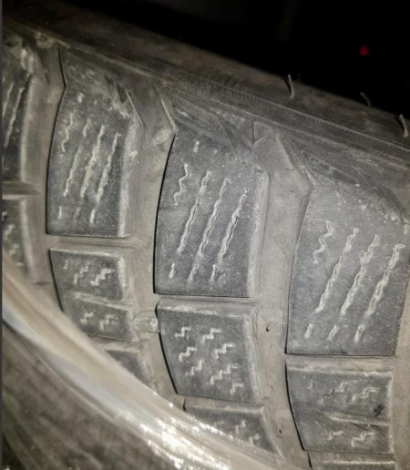 Tirane, Shes 4 Goma te perdorura Kumho WinterCraft WP71 225/45 R17 94V , 150 €