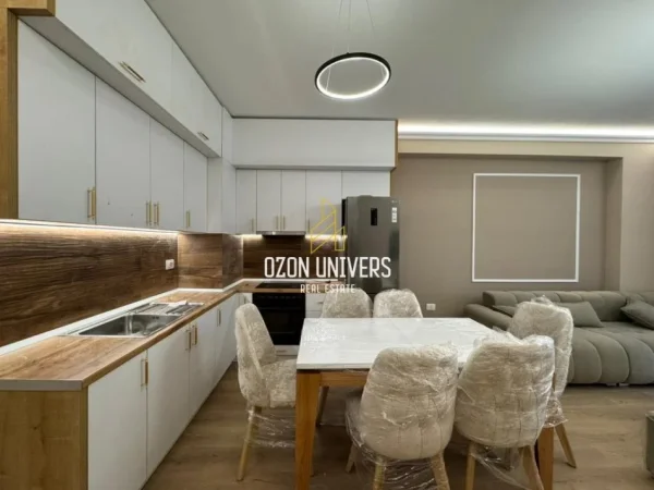 Tirane, jepet me qera apartament 1+1+Ballkon Kati 3, 77 m² 500 € ,Urban Gate Residence, Astir