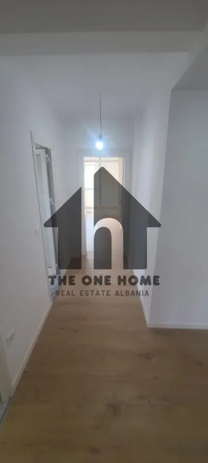 Tirane, shitet apartament 2+1+Ballkon Kati 4, 70 m² 137.000 € (Hipoteka)
