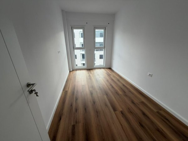 Tirane, shes apartament 3+1+Ballkon Kati 7, 133 m² 139.900 € 