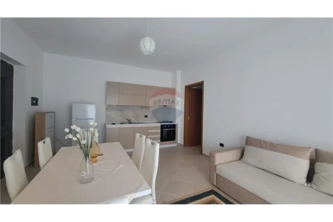 Vlore - Lungomare, shitet 1+1 Kati 7, 66 m² 139.000 € (Rr. Aleksandër Moisiu – pranë Marina Bay Resort)