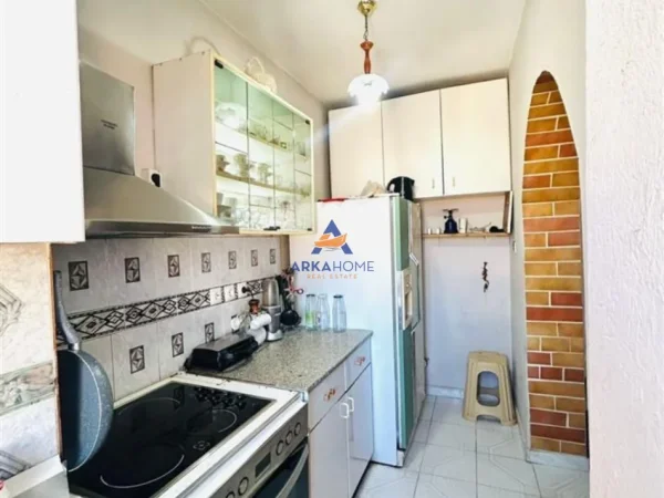 Shqiperi, shitet apartament 2+1+Ballkon Kati 5, 78 m² 150.000 € 