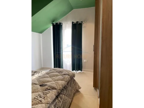 Tirane, jepet me qera apartament 1+1 Kati 2, 60 m² 500 € (PRANE AMERIKAN 2)