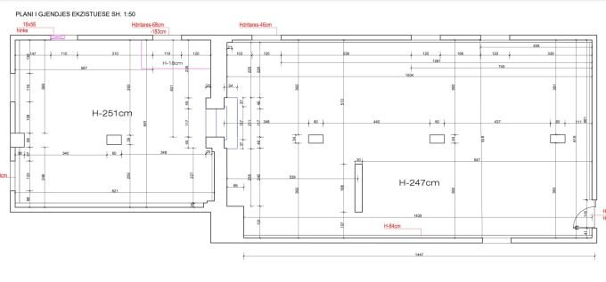 Tirane, jepet me qera lokal Kati -1, 200 m² 3.000 € (ish blloku)