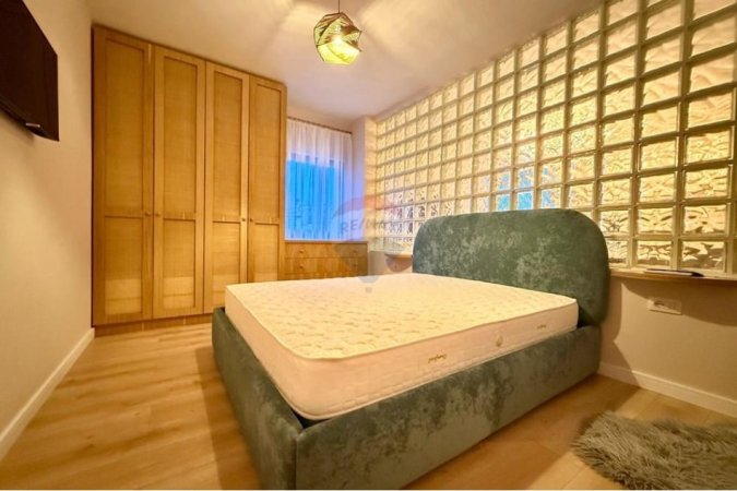 Tirane, jepet me qera apartament 1+1 Kati 2, 52 m² 550 € 