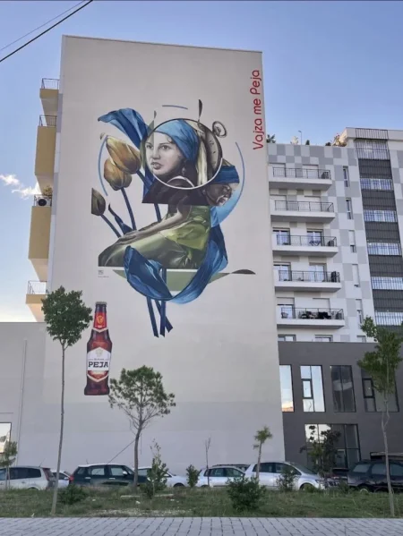 Tirane, jepet me qera apartament 2+1+Ballkon , 91 m² 700 € (Rruga Dritan Hoxha)