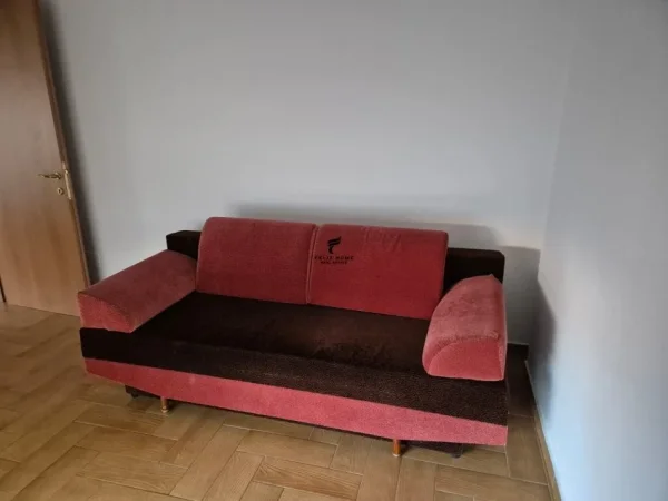 Tirane, jepet me qera apartament 2+1 Kati 2, 90 m² 700 € (RRUGA E KAVAJES)