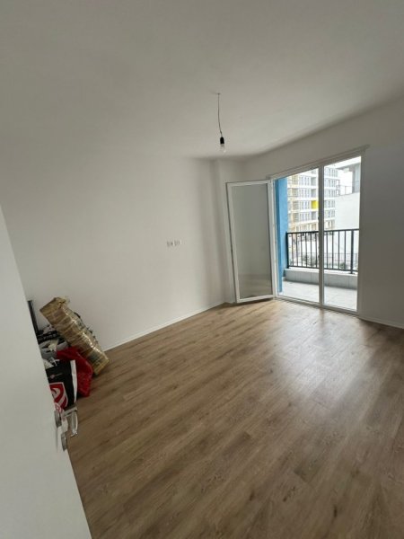 Tirane, jepet me qera apartament 1+1 Kati 2, 60 m² 400 € (Univers City)