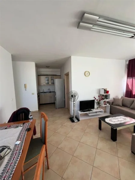 Tirane, jepet me qera apartament 2+1 Kati 7, 80 m² 550 € (Ish Parku ,Rruga e Kavajes)
