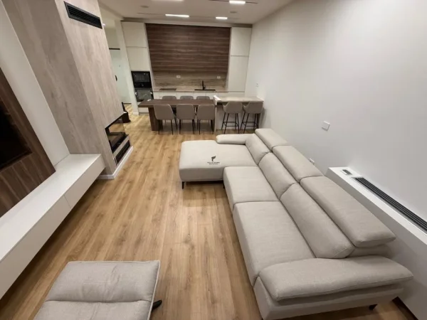 Tirane, jepet me qera apartament 2+1 Kati 0, 75 m² 2.100 € (LIQENI I THATE)