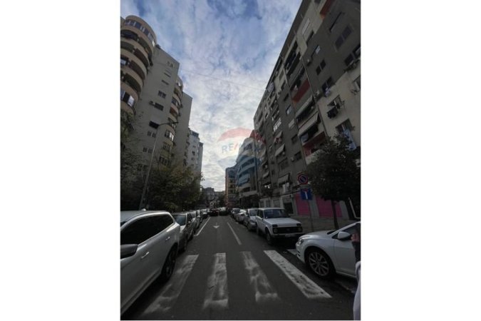 Tirane, shitet apartament 2+1 Kati 4, 105 m² 189.000 € 
