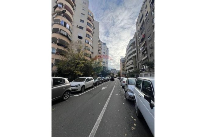 Tirane, shitet apartament 2+1 Kati 4, 105 m² 189.000 € 