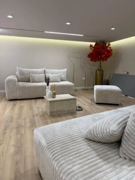 Tirane, shitet Kati 0, 101 m² 65.000 € 