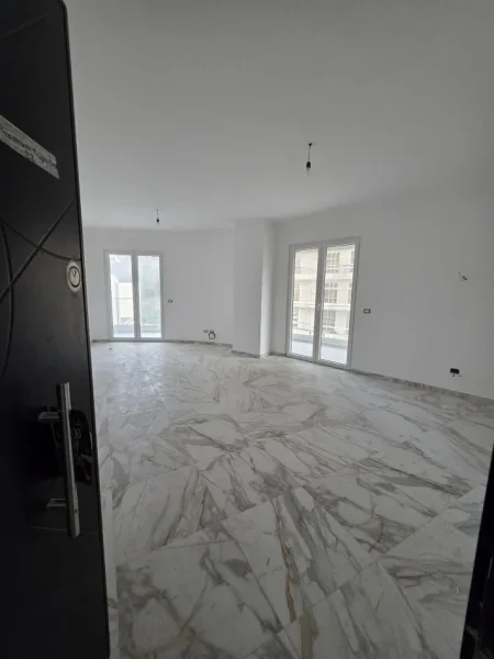 Shengjin, shitet apartament 1+1+Ballkon Kati 3, 106 m² 212.000 € 