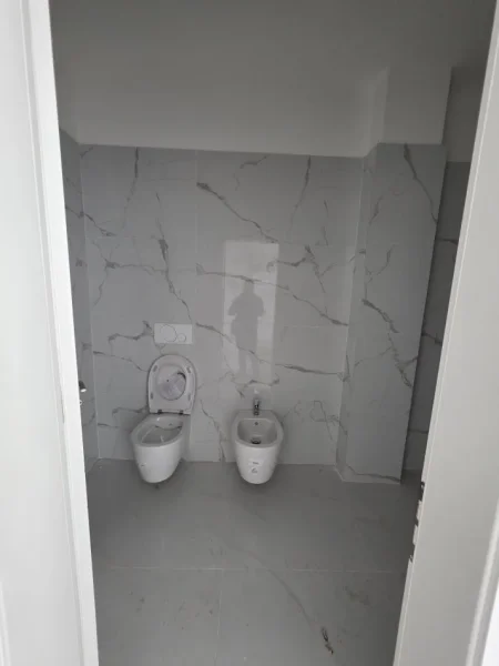 Shengjin, shitet apartament 1+1+Ballkon Kati 8, 86 m² 172.000 €