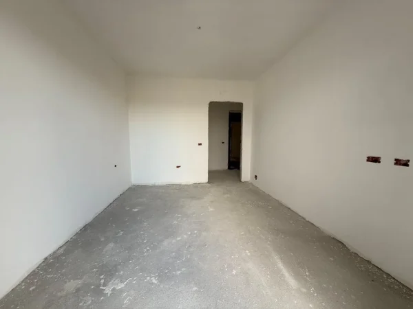 Tirane, shitet apartament 2+1+Ballkon , 110 m² 126.450 € (Ringside Residences, Paskuqan)