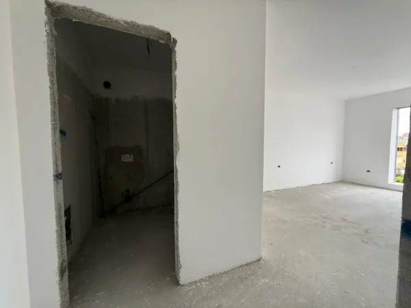 Tirane, shitet apartament 2+1+Ballkon , 110 m² 126.450 € (Ringside Residences, Paskuqan)