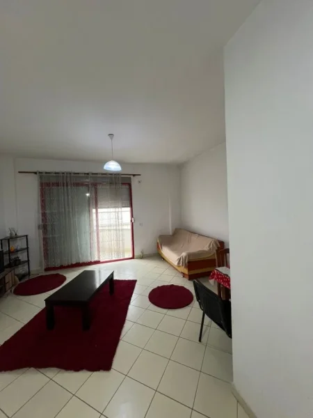 Tirane, jepet me qera apartament 1+1 Kati 6, 70 m² 350 € (casa italia)