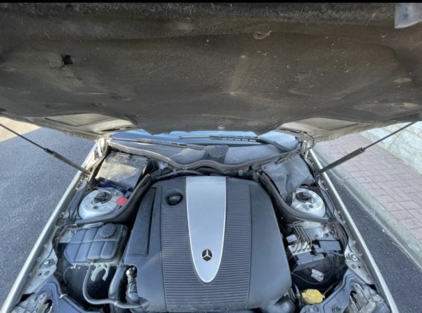 Tirane, shes makine Mercedes Benz W203 Nafte, gri metalizato automatik Klima 315.000 km 380,000 Leke