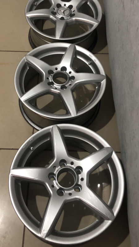 Tirane, shes makine Mercedes Benz W203 Nafte, gri metalizato automatik Klima 315.000 km 380,000 Leke