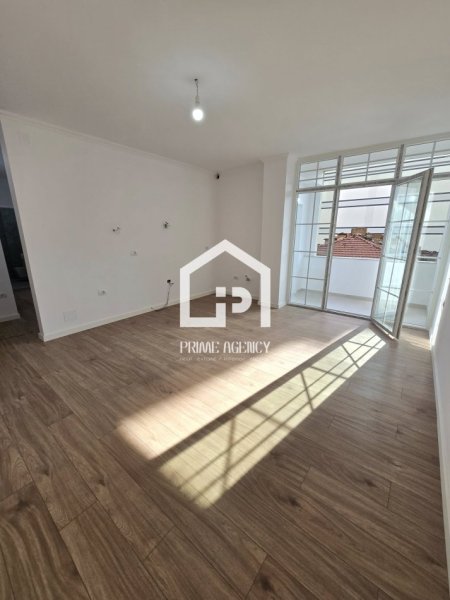 SHITET  : Apartament 2+1/RRUGA BOGDANET