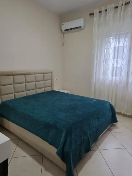 Tirane, jepet me qera apartament 2+1+Aneks+Ballkon Kati 5, 90 m² 550 € (Delijorgji)