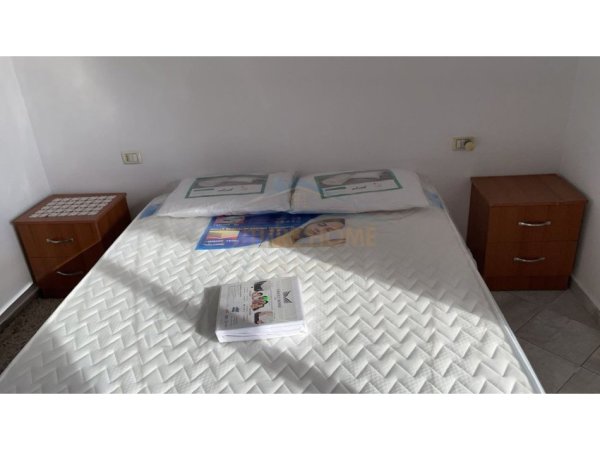 Tirane, jepet me qera apartament 1+1 Kati 7, 60 m² 500 € (Rruga Mine Peza)