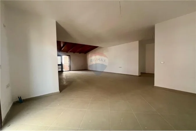 L_9ed43e04caee40d996b208e301943733.webp L_9ed43e04caee40d996b208e301943733.webp