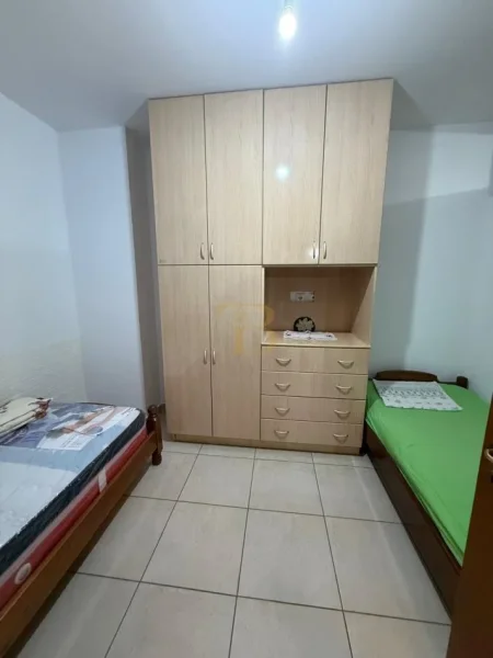 Tirane, jepet me qera apartament 2+1 Kati 9, 73 m² 600 € 
