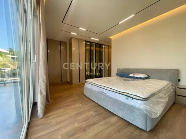Tirane, jepet me qera Vile 3 Katshe Kati 0, 425 m² 4.000 € (Neom128193)