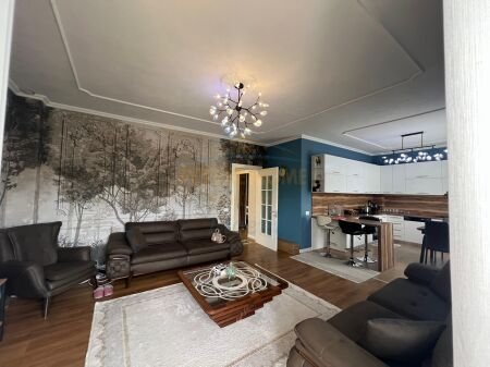 Tirane, shitet apartament 2+1 Kati 1, 123 m² 235.000 € 