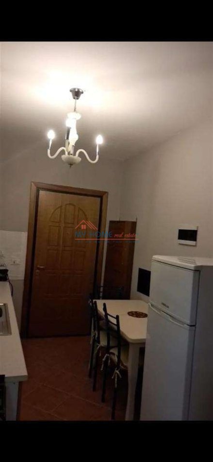 Tirane, jepet me qera garsonier 1+1 Kati 3, 35 m² 500 € 