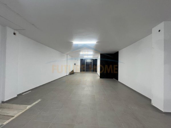 Tirane, jepet me qera ambjent biznesi Kati 1, 125 m² 1.000 € (Rruga Dritan Hoxha)