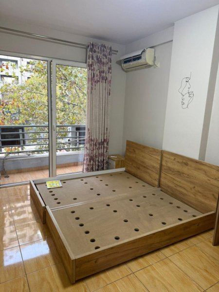 Tirane, jepet me qera apartament 2+1 Kati 3, 90 m² 550 € (Rruga Dritan Hoxha)